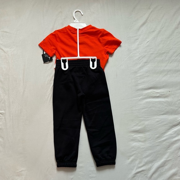 Jordan 2-pc set boys $48 - Picture 3 of 4